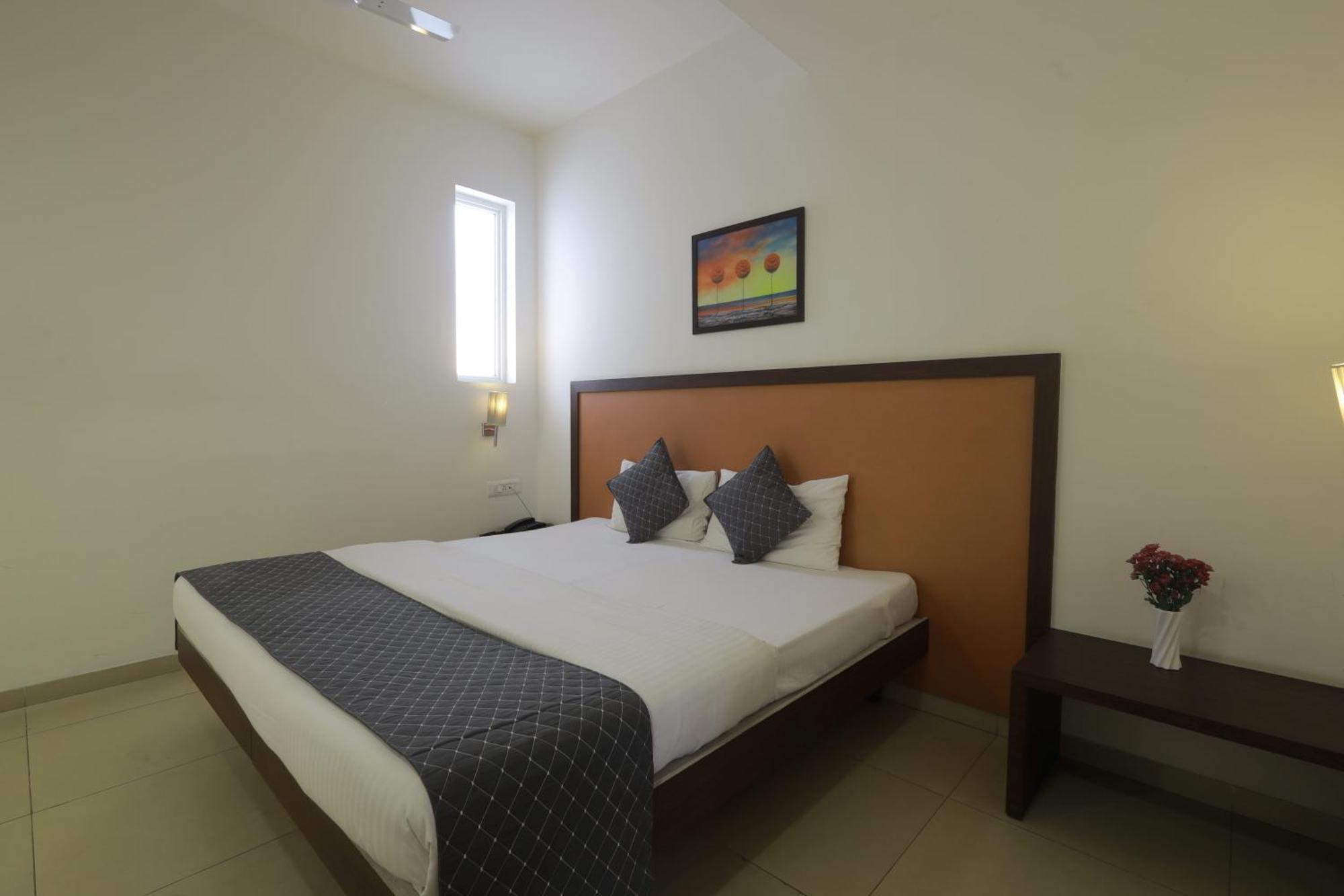 Ixora Suites Μπανγκαλόρ Εξωτερικό φωτογραφία