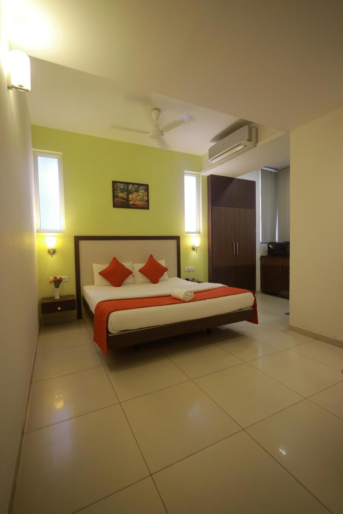 Ixora Suites Μπανγκαλόρ Εξωτερικό φωτογραφία