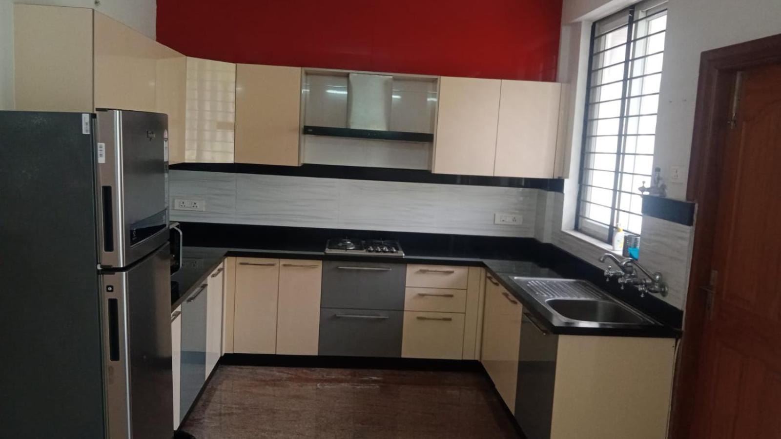 Ixora Suites Μπανγκαλόρ Εξωτερικό φωτογραφία