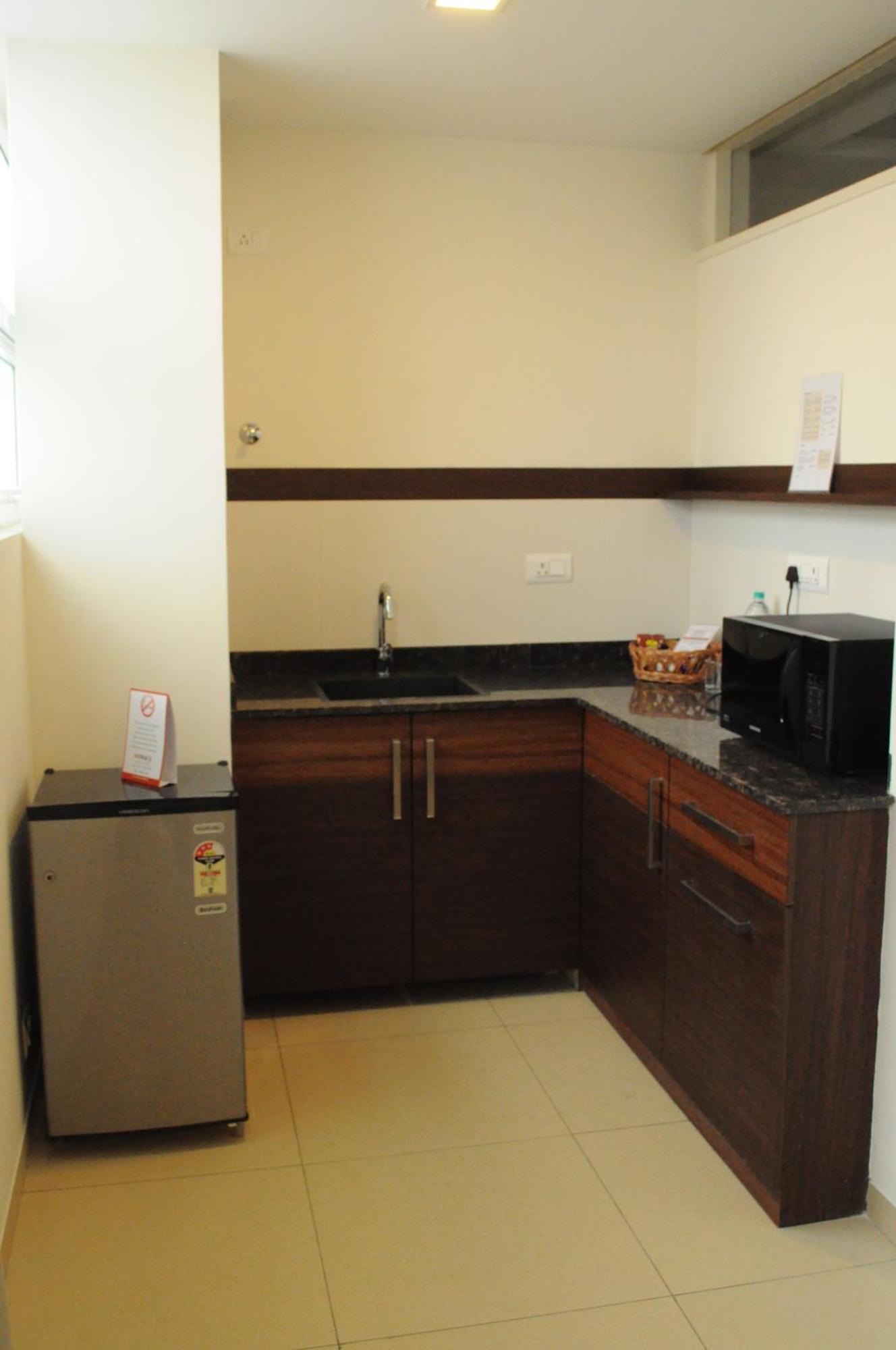 Ixora Suites Μπανγκαλόρ Εξωτερικό φωτογραφία