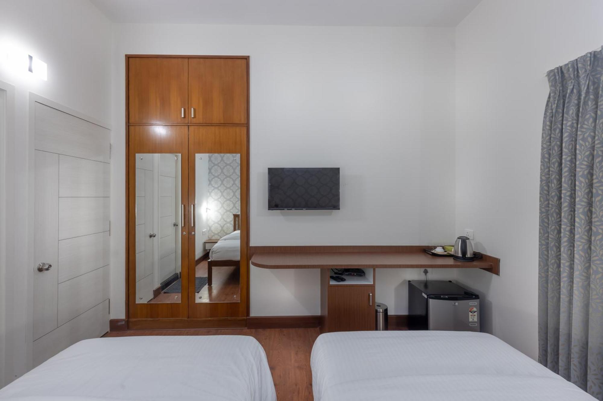 Ixora Suites Μπανγκαλόρ Εξωτερικό φωτογραφία